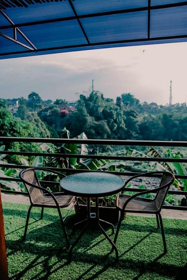 Vila Njd Bogor Buitenkant foto
